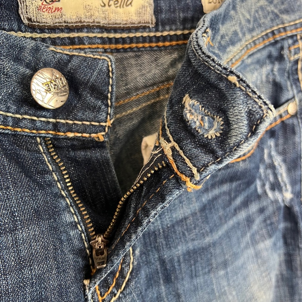 BKE Stella Slim Bootcut Jeans Womens 28 x 31.5 Dark Wash Low Rise Distressed - Picture 6 of 13